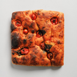 Focaccia de Tomate & Manjericão 1