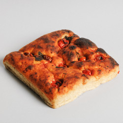 Focaccia de Tomate & Manjericão