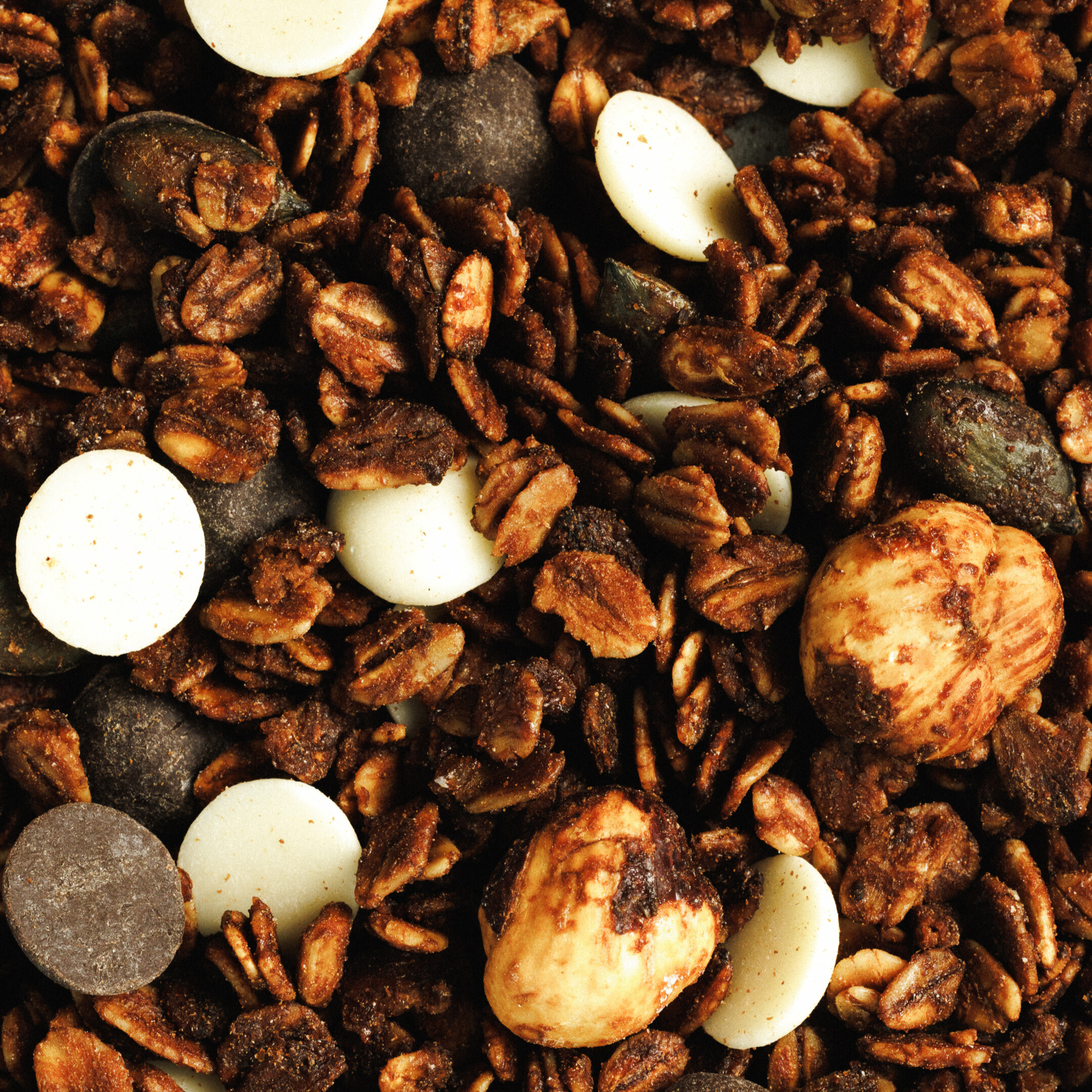 Granola de 3 Chocolates & Avelãs 1